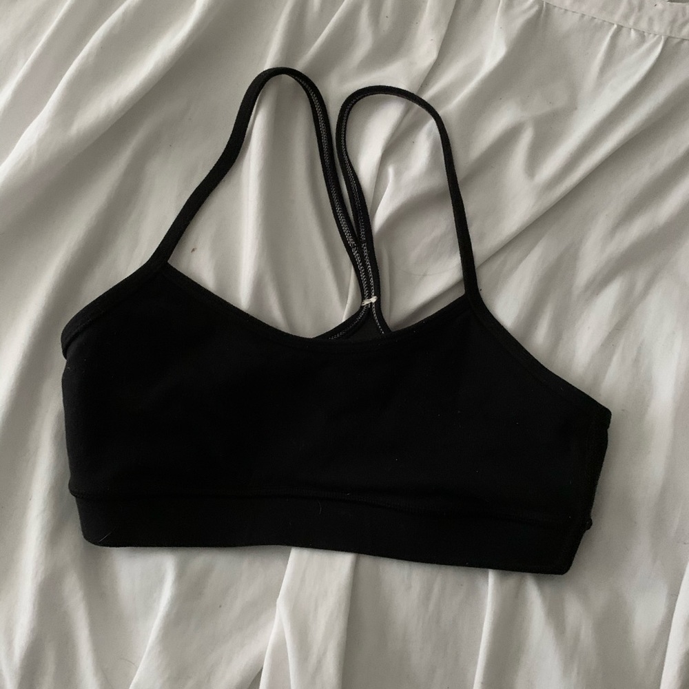 Lululemon black bra
